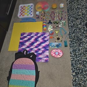 Kids Pop-It Sensory Toy Backpack and Assorted Fidget Set - Pastel Rainbow